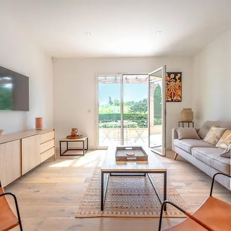 Superbe Climatisee Au Calme, Jardin, Parking Villa Sainte-Maxime