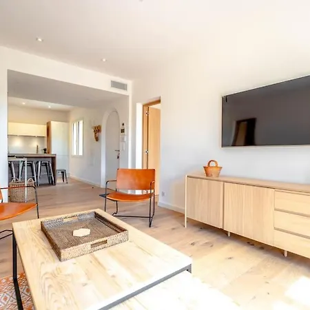 Superbe Climatisee Au Calme, Jardin, Parking Villa